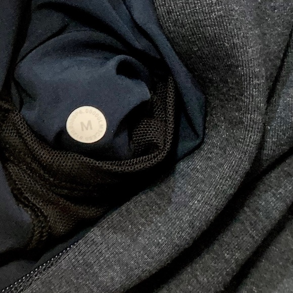 M / Lululemon Barry's City Sweat Full Zip Hoodie - Picture 4 of 4